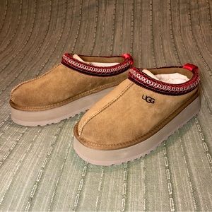 NEW UGG Tazz Platform Slippers Chestnut